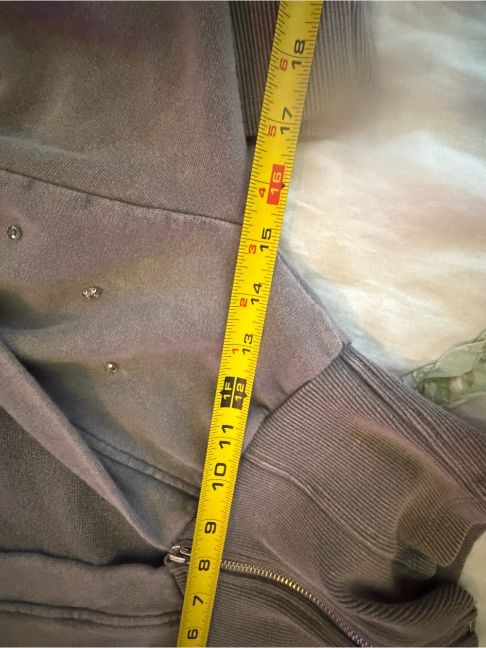 Zara textured knit garment in pale gray - Picture 5 of 6